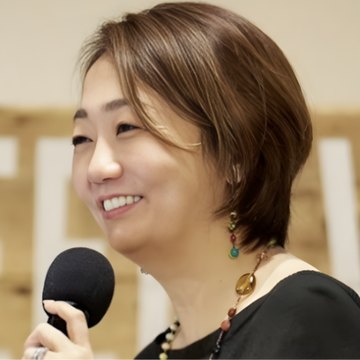 磯貝 友紀 氏
